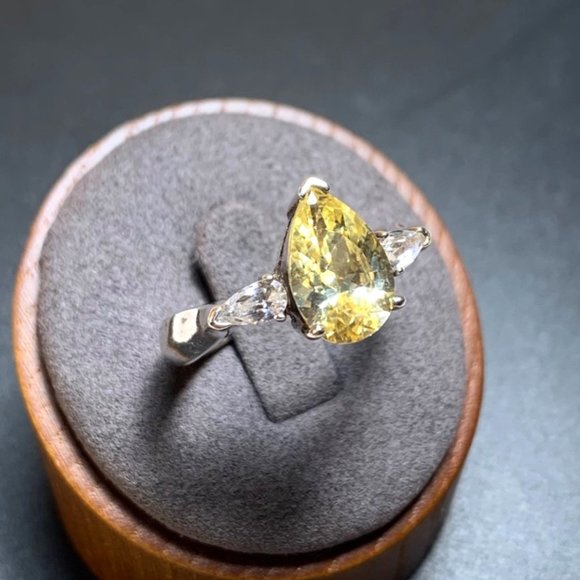 Sterling Silver 925 Pear Shape Yellow CZ Traditional Three Stone Ring, Size 9.75 - Picture 9 of 16